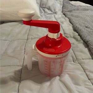 Tupperware Whip n Mix